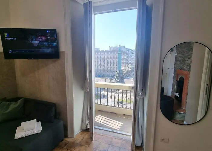 Casa Storica Piazza 5 Giornate بيت ضيافة 4*