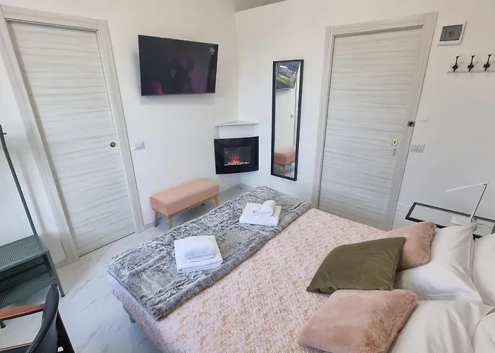 Casa Storica Piazza 5 Giornate 4*