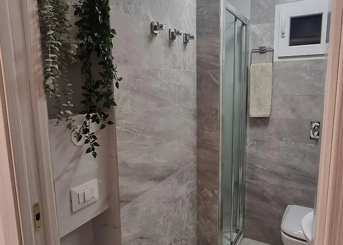 Casa Storica Piazza 5 Giornate بيت ضيافة 4*