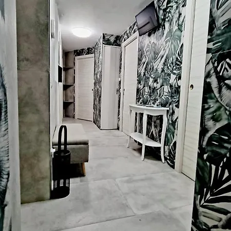 Casa Storica Piazza 5 Giornate *
