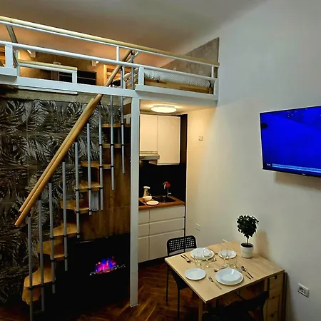 Casa Storica Piazza 5 Giornate *